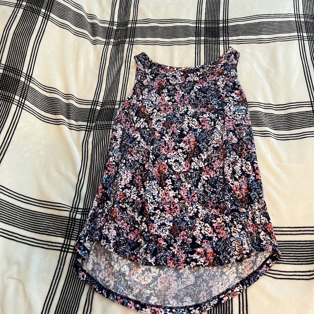 Maurices shirt, size large